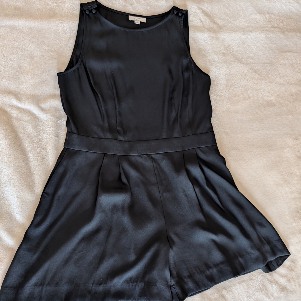 LOFT Black Sleeveless Romper